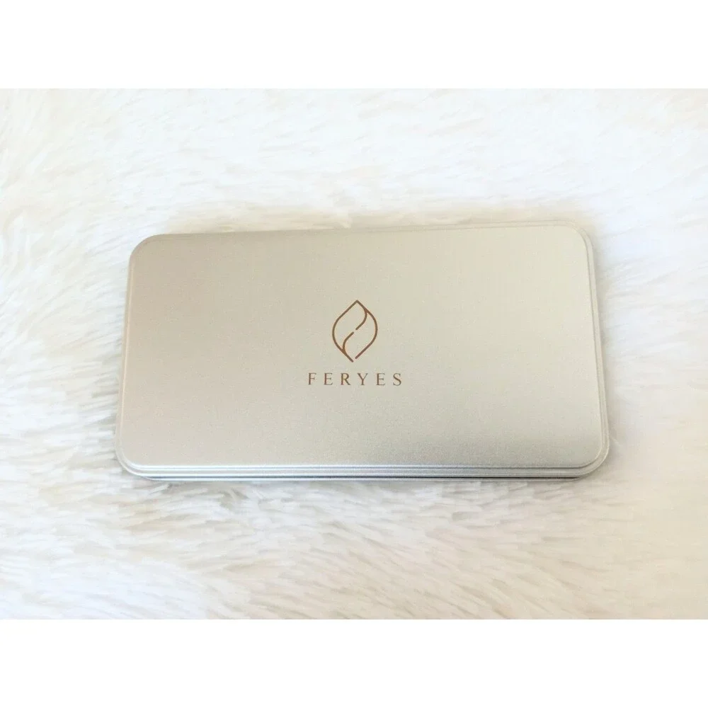 FERYES Toenail Clippers for Thick Fungal or Ingrown Toenails with Metal Case NEW